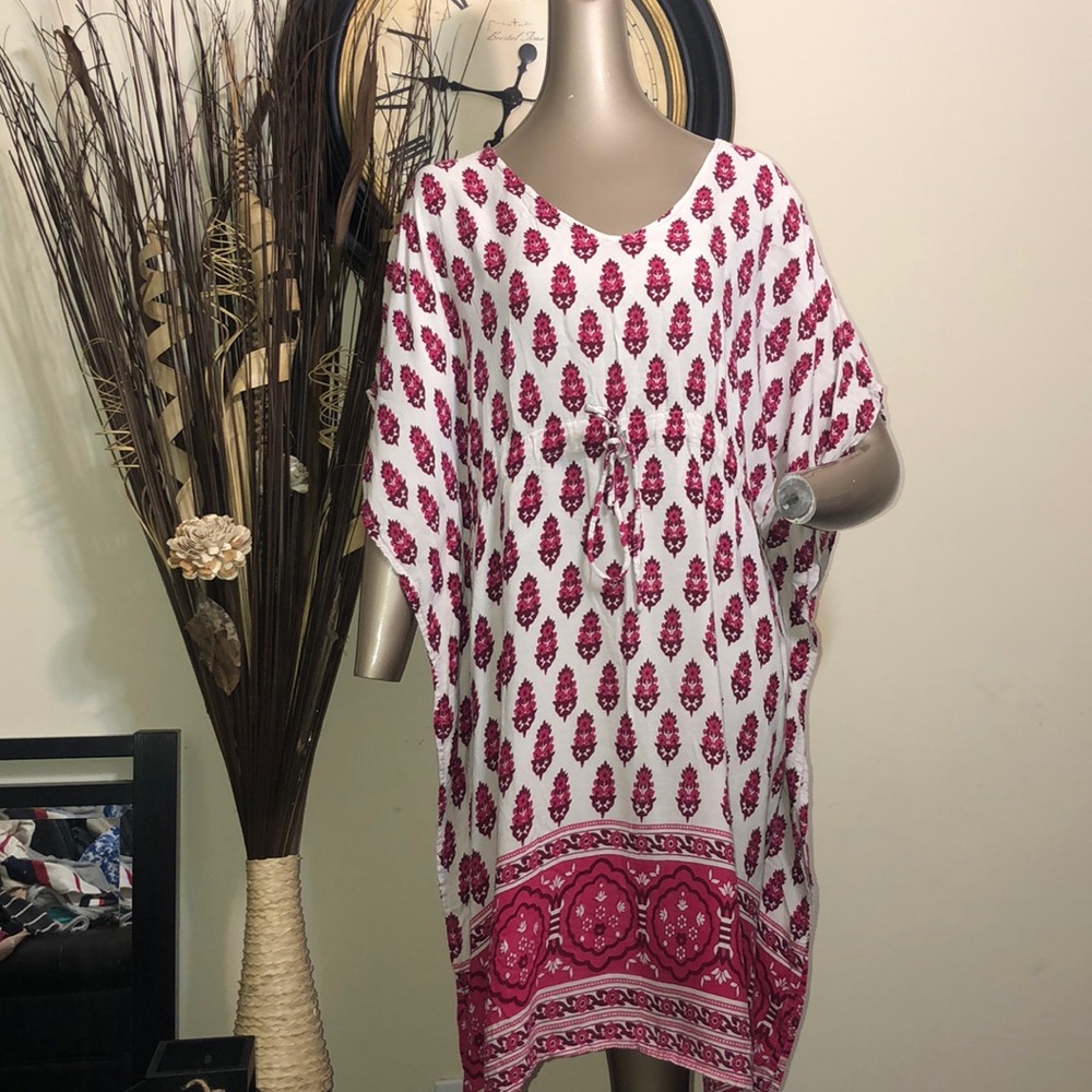 🌺Ladies flowy coverup/blouse🌺